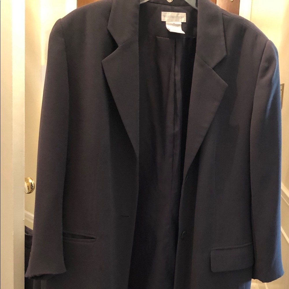Worthington skirt suit